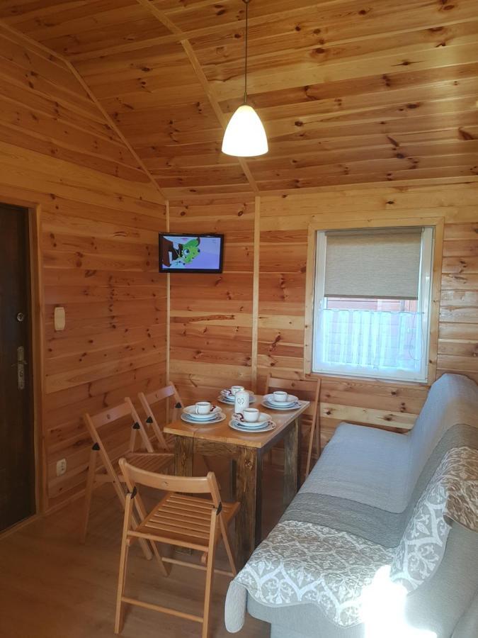 Domki Letniskowe Poranek Jezierzany Exteriör bild