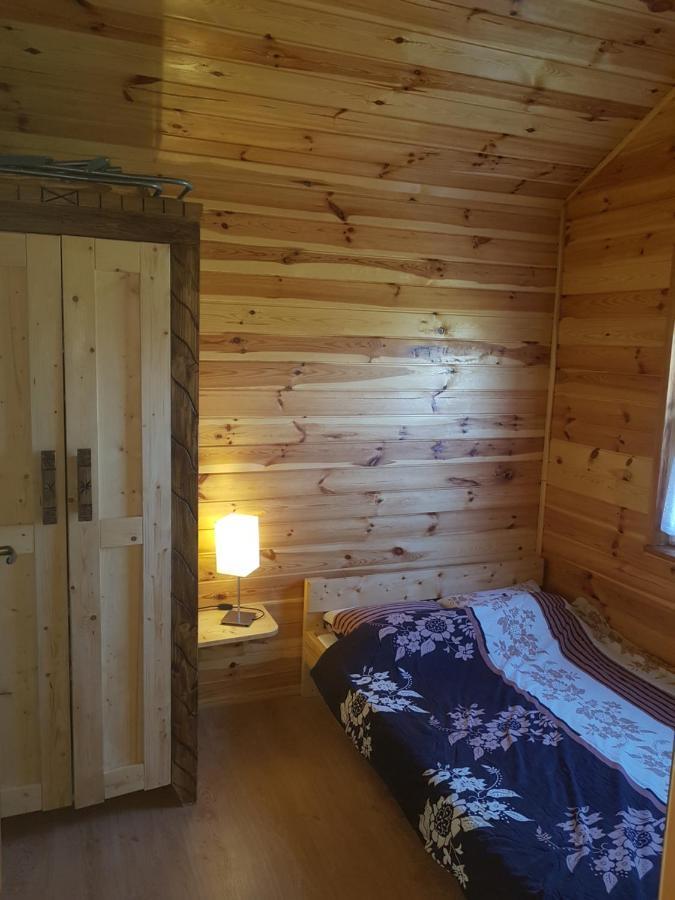 Domki Letniskowe Poranek Jezierzany Exteriör bild